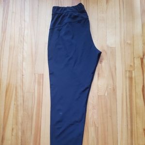 Lululemon On the Fly 7/8 Pant 27" Black